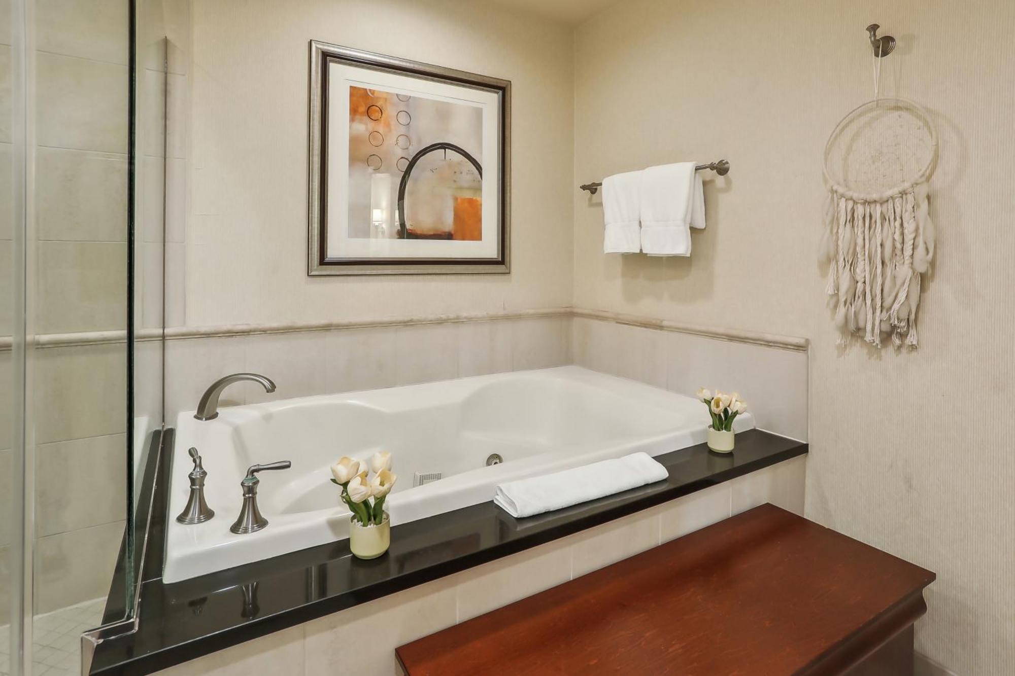 Mgm Signature Deluxe Balcony Strip View Suite Лас Вегас Екстериор снимка